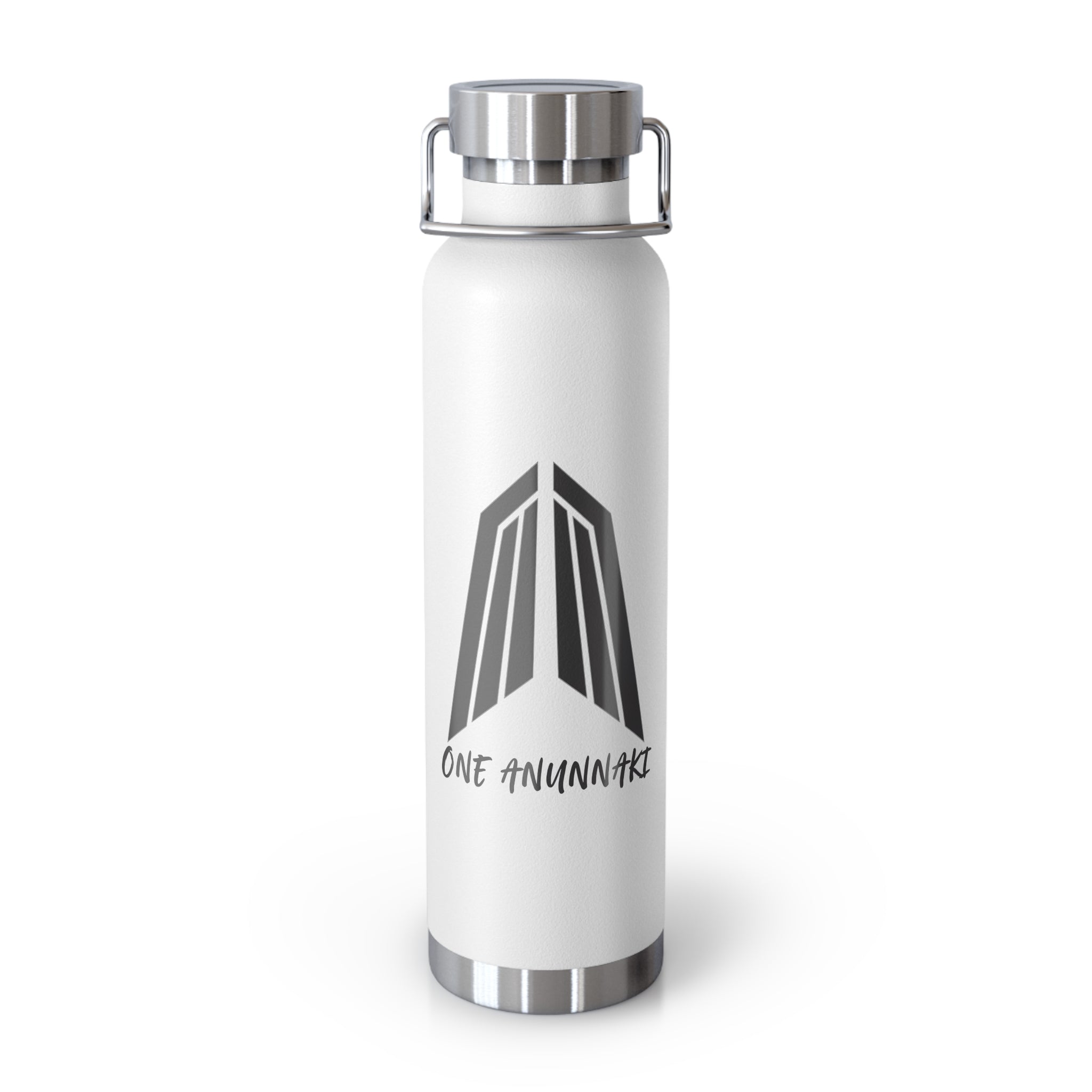 One Awunnak™ Insulated Water Bottle — 22oz Copper Vacuum Flask